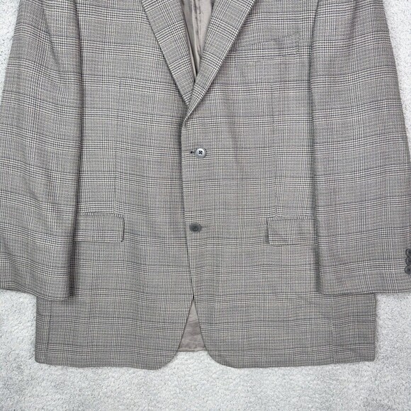 Men’s 46R Wool Blazer Grey Plaid Sport Coat Classic Fit Made in Canada - Picture 3 of 15
